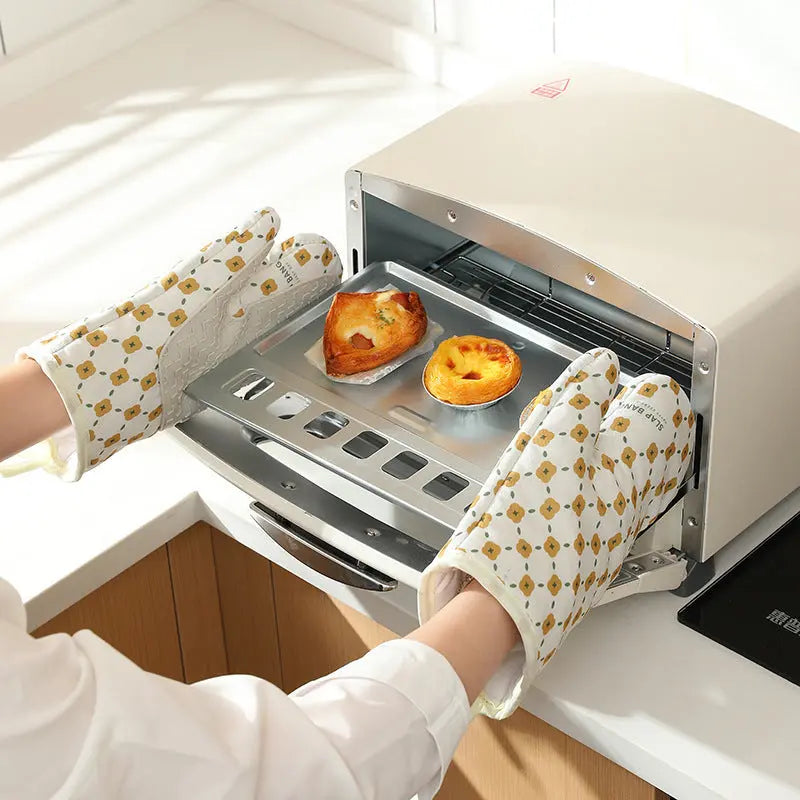 Anti-Scalding Microwave Cotton Non-Slip Insulation Gloves Oven Mitts Kitchen Heat Resistant Thickened Cotton Heat Insulation Microwave Oven Oven Anti Scalding Household Gloves Baking Tools - Unique Unique Unique Anti-Scalding Microwave Cotton Non-Slip Insulation Gloves Oven Mitts Kitchen Heat Resistant Thickened Cotton Heat Insulation Microwave Oven Oven Anti Scalding Household Gloves Baking Tools
