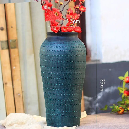 Ceramic Old Vases In The Living Room With Dried Flowers - Unique Unique Unique Ceramic Old Vases In The Living Room With Dried Flowers
