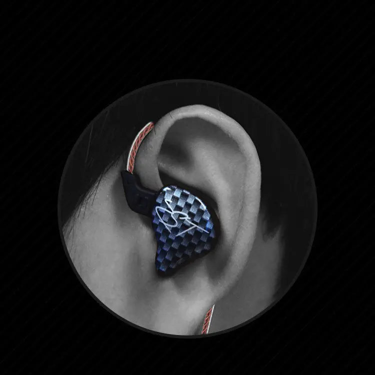 In-ear subwoofer - Unique Unique Unique In-ear subwoofer