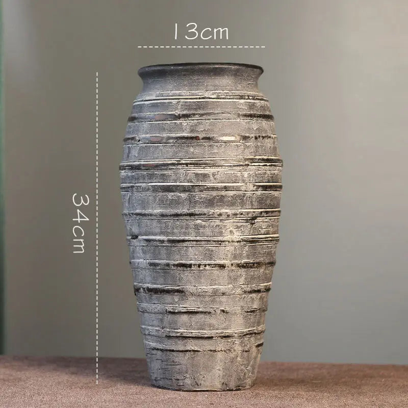 Ceramic Old Vases In The Living Room With Dried Flowers - Unique Unique Unique Ceramic Old Vases In The Living Room With Dried Flowers