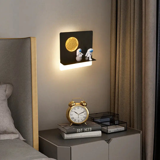 Bedroom Bedside Astronaut-shaped Shelf Wall Lamp - Unique Unique Unique Bedroom Bedside Astronaut-shaped Shelf Wall Lamp