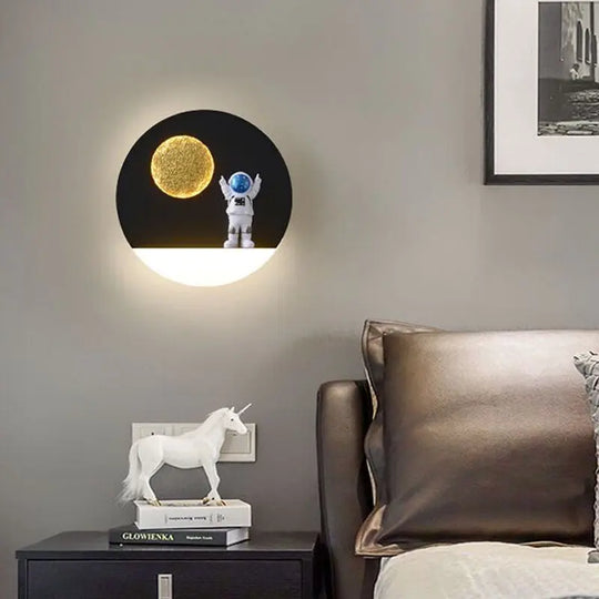 Bedroom Bedside Astronaut-shaped Shelf Wall Lamp - Unique Unique Unique Bedroom Bedside Astronaut-shaped Shelf Wall Lamp