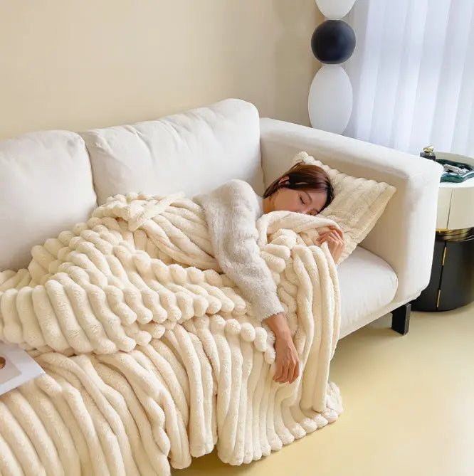 Soft Wind Bubble Velvet Blanket Warm Solid Rabbit Fur Blankets Double-sided Thickening Cover Throw Warm Fur Blanket - Unique Unique Unique Soft Wind Bubble Velvet Blanket Warm Solid Rabbit Fur Blankets Double-sided Thickening Cover Throw Warm Fur Blanket