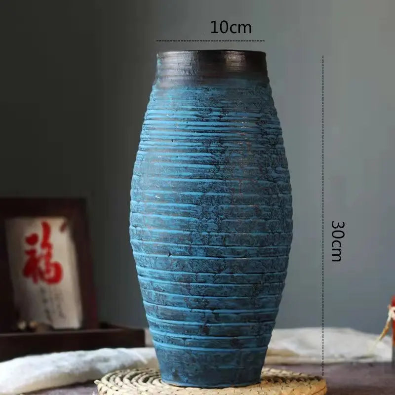 Ceramic Old Vases In The Living Room With Dried Flowers - Unique Unique Unique Ceramic Old Vases In The Living Room With Dried Flowers